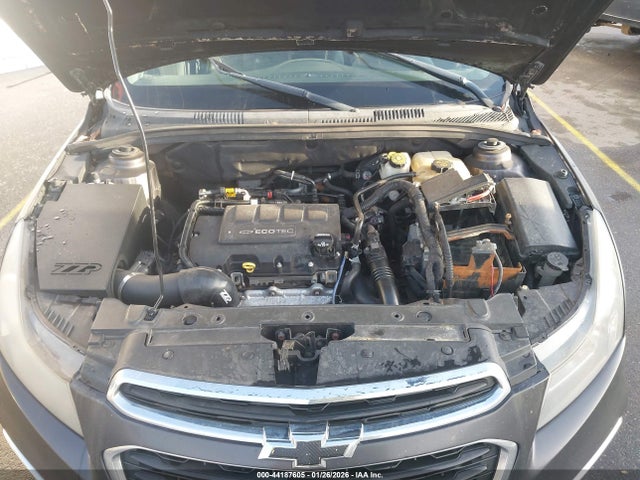 1G1PE5SBXF7233680 Chevrolet Cruze 2lt Auto