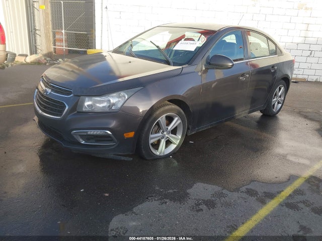 1G1PE5SBXF7233680 Chevrolet Cruze 2lt Auto