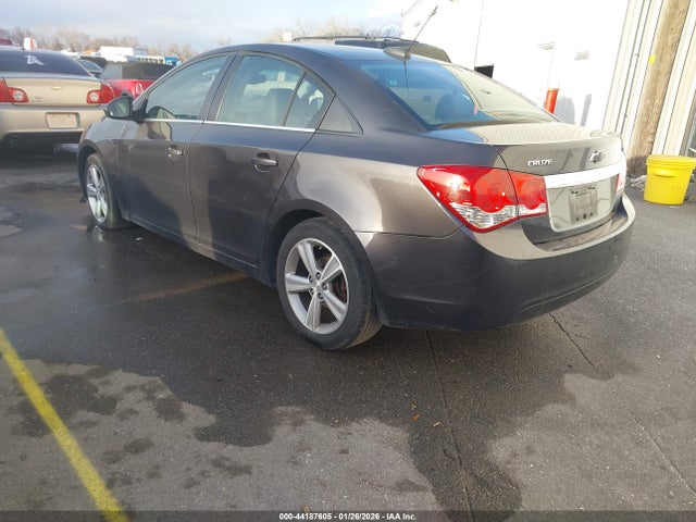 1G1PE5SBXF7233680 Chevrolet Cruze 2lt Auto