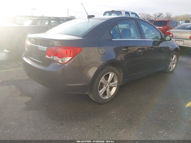 1G1PE5SBXF7233680 Chevrolet Cruze 2lt Auto