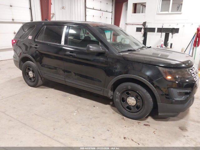 Ford Utility Police Interceptor 2016 1FM5K8AR5GGC93015 Image 13