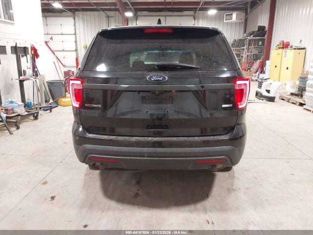 Ford Utility Police Interceptor 2016 1FM5K8AR5GGC93015 Image 16