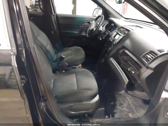 Ford Utility Police Interceptor 2016 1FM5K8AR5GGC93015 Image 5