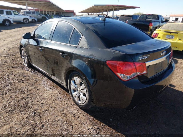 1G1PA5SG1E7483881 Chevrolet Cruze Ls Auto