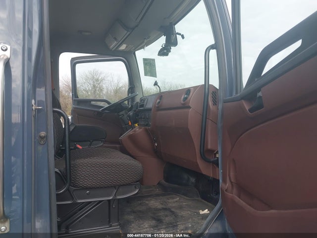 5PVNJ7AV4N5T50117 Hino L6