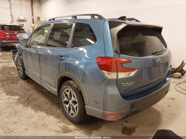 2024 SUBARU FORESTER JF2SKADCXRH424816 Photo 2