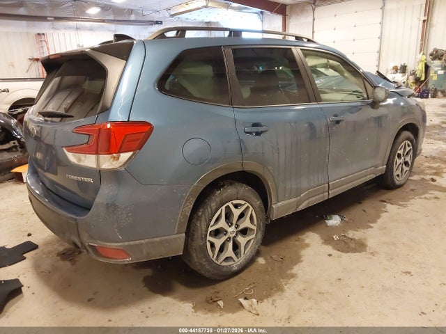 2024 SUBARU FORESTER JF2SKADCXRH424816 Photo 3