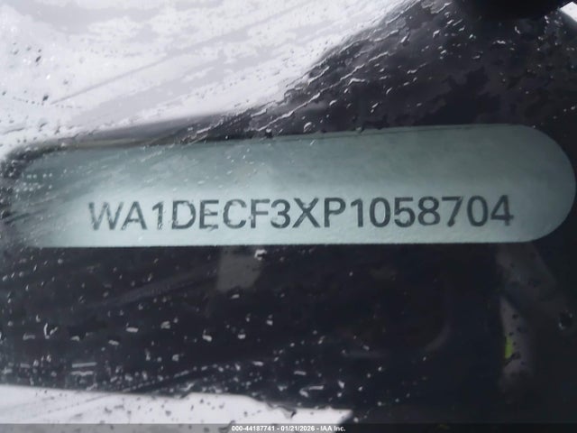 2023 AUDI Q3 WA1DECF3XP1058704 Photo 8