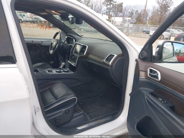 1C4RJFCG0GC364573 Jeep Grand Cherokee Overland