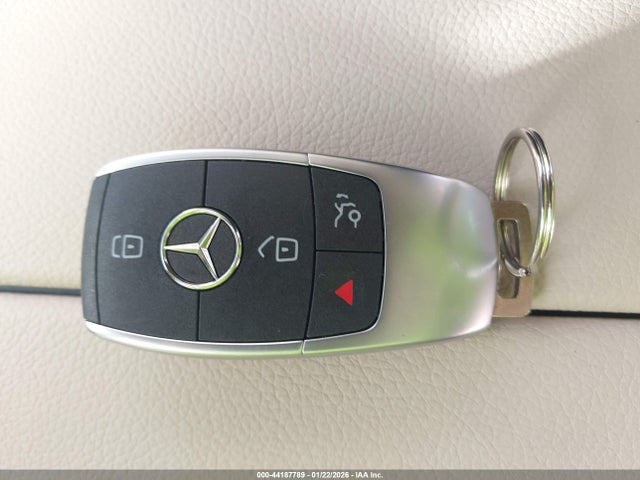 2021 MERCEDES-BENZ C 300 W1KWF8EB6MR644756 Photo 10