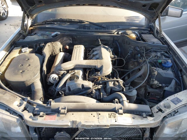 1987 MERCEDES-BENZ 300 WDBCB25DXHA320073 Photo 9