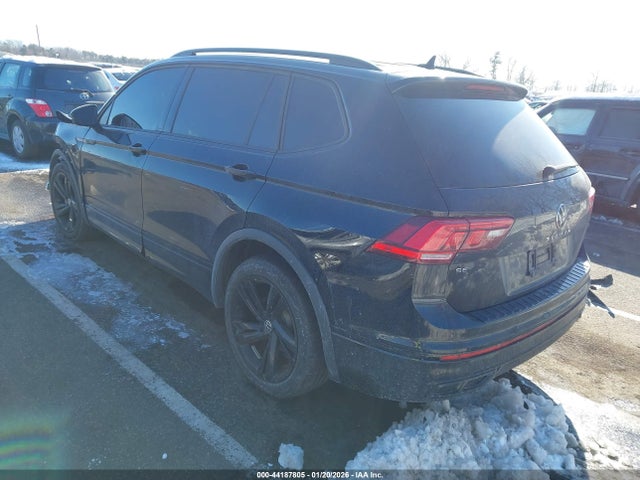 44187805 :رقم المزاد ، 3VV8B7AX1PM084162 vin ، 2023 Volkswagen Tiguan 2.0t Se R-line Black مزاد بيع