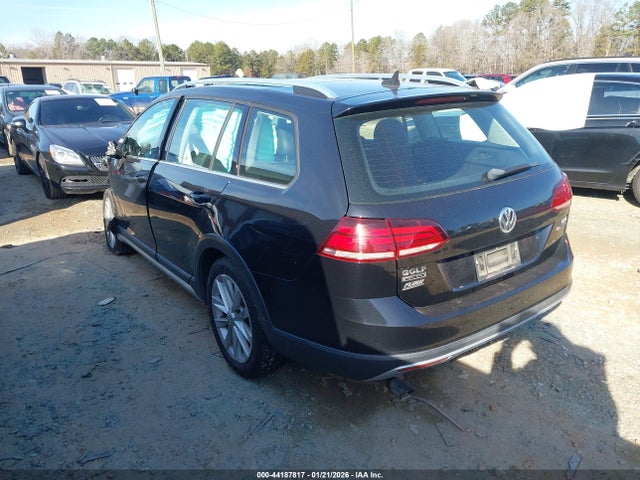 2018 VOLKSWAGEN GOLF ALLTRACK 3VWH17AU0JM754697 Photo 2