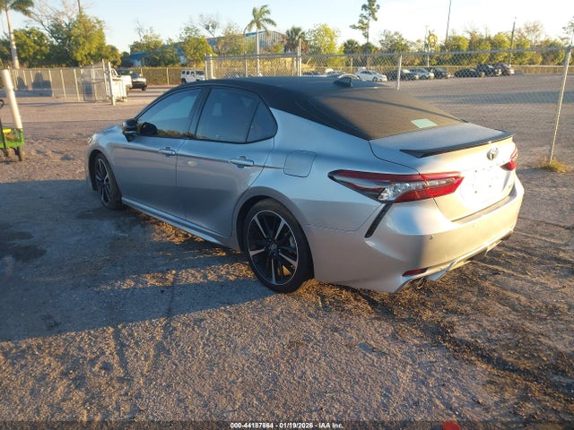 Aukcja sprzedaży 2021 Toyota Camry Xse, vin: 4T1K61AK7MU424945, numer aukcji: 44187864