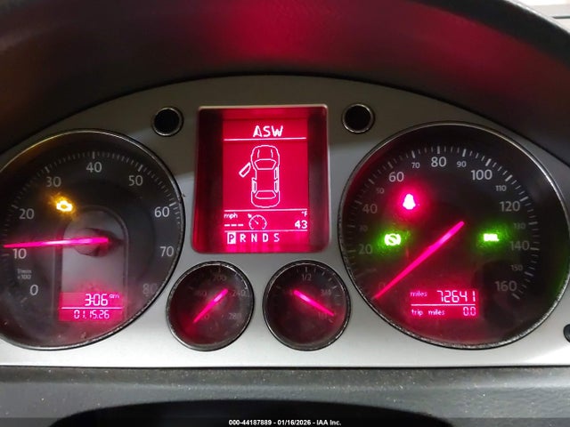 2008 VOLKSWAGEN PASSAT WVWAK73C38P049242 Photo 6