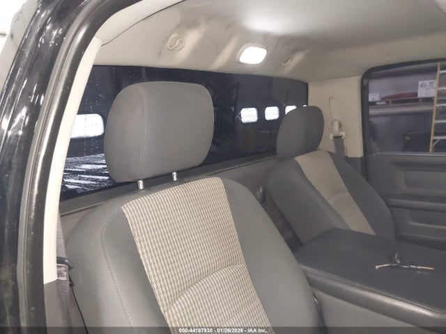 44187930 :رقم المزاد ، 3C6JD7AT7CG144503 vin ، 2012 Ram 1500 St مزاد بيع