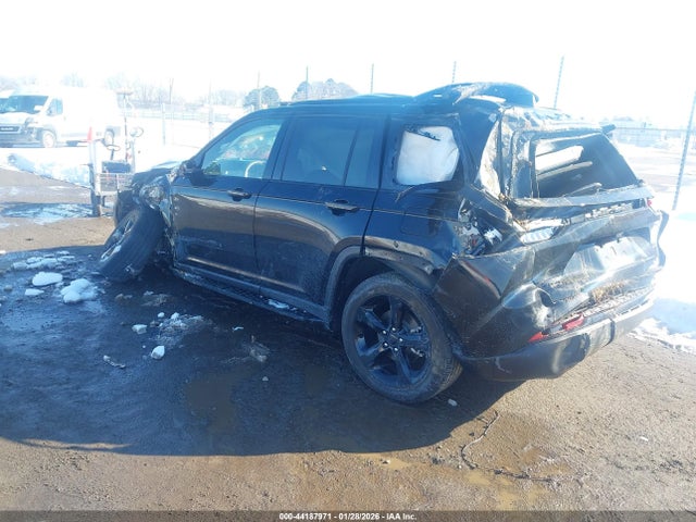 2024 JEEP GRAND CHEROKEE 1C4RJHAG1RC233122 Photo 2