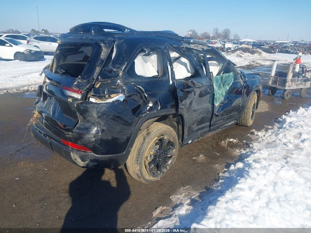 2024 JEEP GRAND CHEROKEE 1C4RJHAG1RC233122 Photo 3