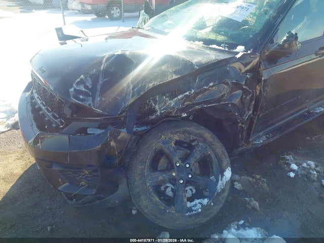 2024 JEEP GRAND CHEROKEE 1C4RJHAG1RC233122 Photo 5
