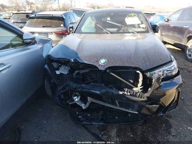 5UX43DT08R9V29750 BMW X4 M40i