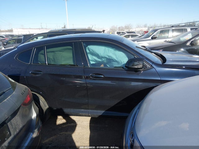5UX43DT08R9V29750 BMW X4 M40i