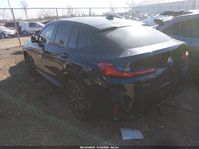 2024 BMW X4 5UX43DT08R9V29750 Photo 2