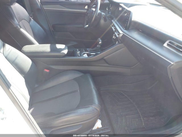 5XXG64J2XPG182450 KIA K5 Gt-line