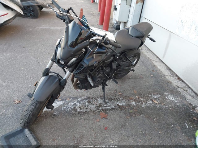 Продажа на аукционе авто 2022 Yamaha Mt07, vin: JYARM32E5NA006007, номер лота: 44188061