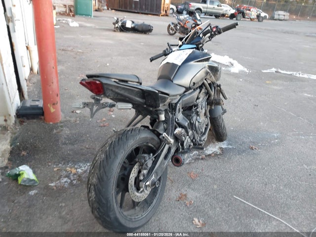 Продажа на аукционе авто 2022 Yamaha Mt07, vin: JYARM32E5NA006007, номер лота: 44188061
