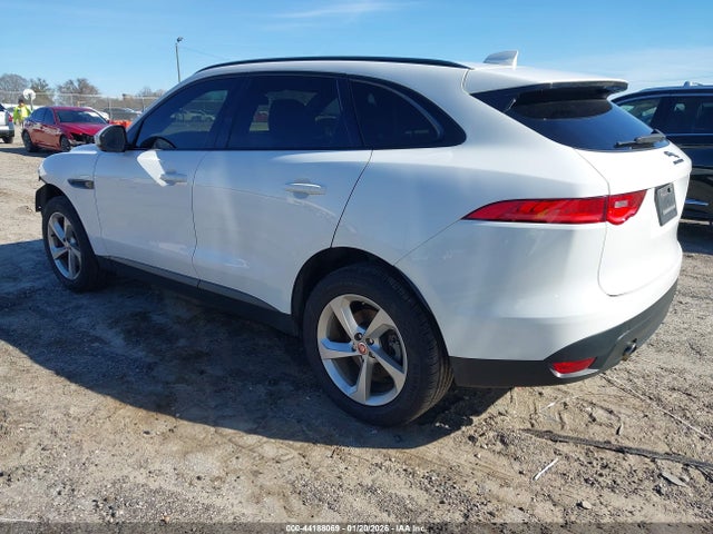 Aukcja sprzedaży 2017 Jaguar F-pace 35t Premium, vin: SADCJ2BV7HA063993, numer aukcji: 44188069