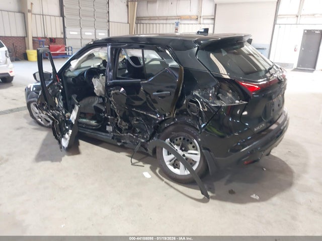 2022 NISSAN KICKS 3N1CP5BV6NL503866 Photo 2