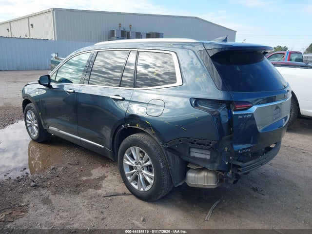 2021 CADILLAC XT6 1GYKPAR46MZ162890 Photo 2