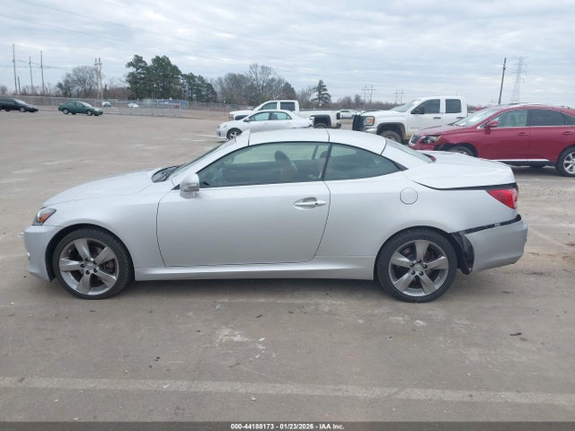 44188173 :رقم المزاد ، JTHFF2C28B2515206 vin ، 2011 Lexus Is 250c مزاد بيع