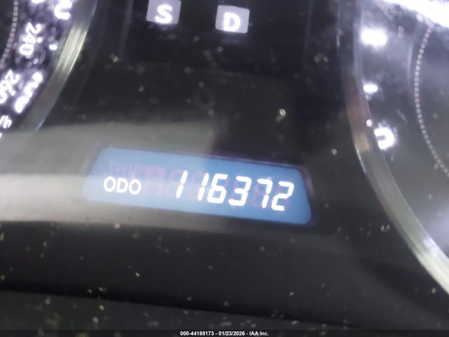 44188173 :رقم المزاد ، JTHFF2C28B2515206 vin ، 2011 Lexus Is 250c مزاد بيع