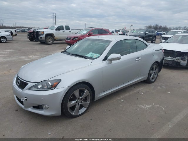 44188173 :رقم المزاد ، JTHFF2C28B2515206 vin ، 2011 Lexus Is 250c مزاد بيع