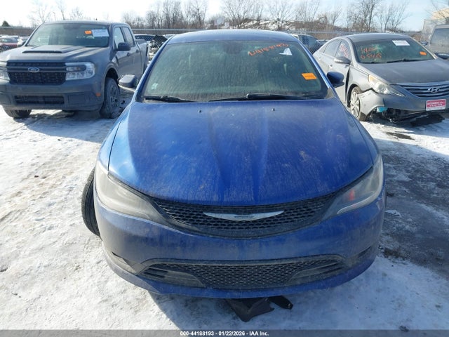 44188193 :رقم المزاد ، 1C3CCCBB2GN129864 vin ، 2016 Chrysler 200 S مزاد بيع