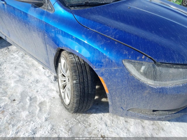 44188193 :رقم المزاد ، 1C3CCCBB2GN129864 vin ، 2016 Chrysler 200 S مزاد بيع