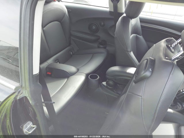 2022 MINI HARDTOP WMW53DH06N2P83892 Photo 7