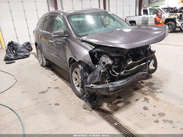 2014 CHEVROLET TRAVERSE 1GNKVGKD3EJ175211