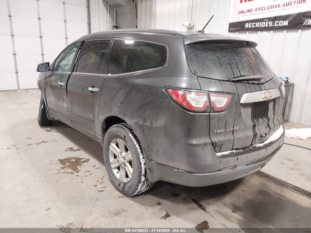 2014 CHEVROLET TRAVERSE 1GNKVGKD3EJ175211 Photo 2