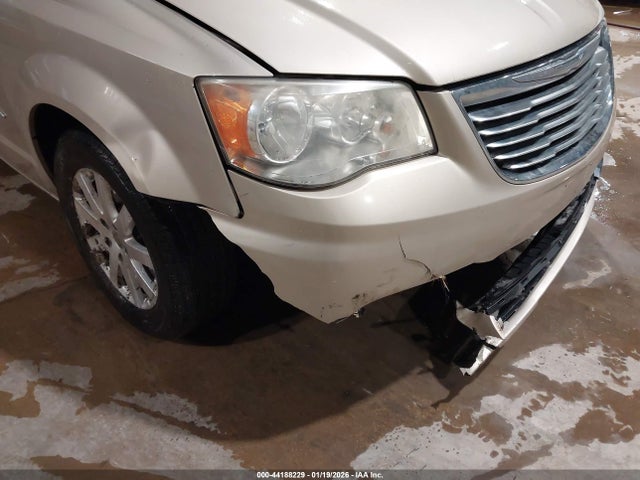 2014 CHRYSLER TOWN & COUNTRY 2C4RC1BG7ER445170 Photo 5