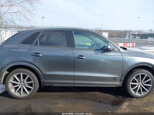 2018 Audi Q3 2.0t Premium/2.0t Sport Premium მანქანა იყიდება აუქციონზე, vin: WA1ECCFS3JR029135, აუქციონის ნომერი: 44188266