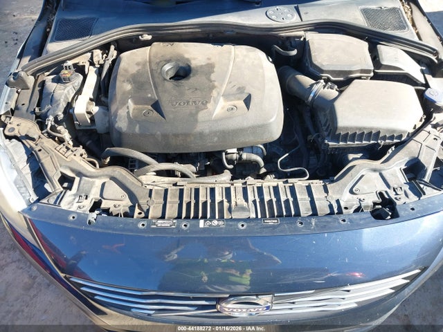 2015 VOLVO V60 YV140MEK3F1265169 Photo 9