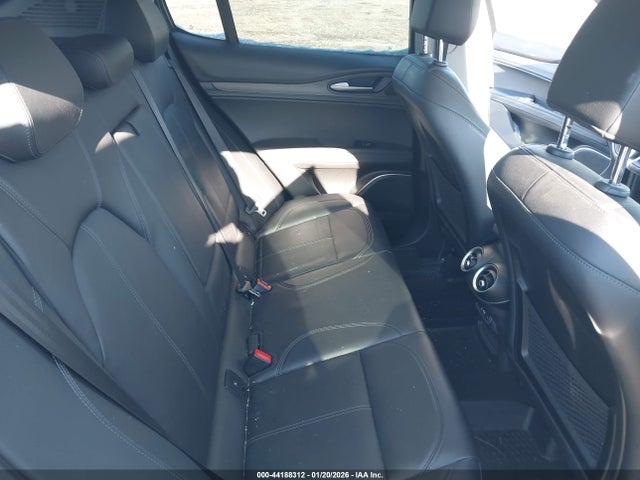 2019 ALFA ROMEO STELVIO ZASPAKBN1K7C50994 Photo 7