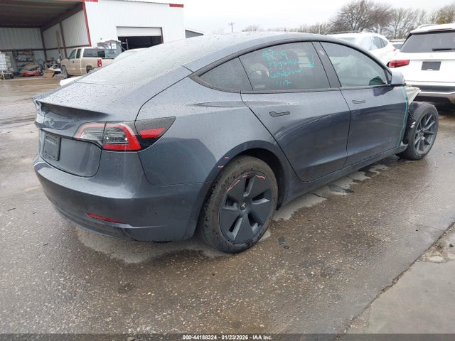 2023 TESLA MODEL 3 5YJ3E1EA2PF695020 Photo 3