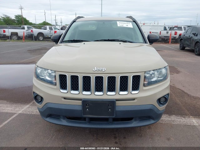 1C4NJCBA0HD131640 Jeep Compass Sport Fwd