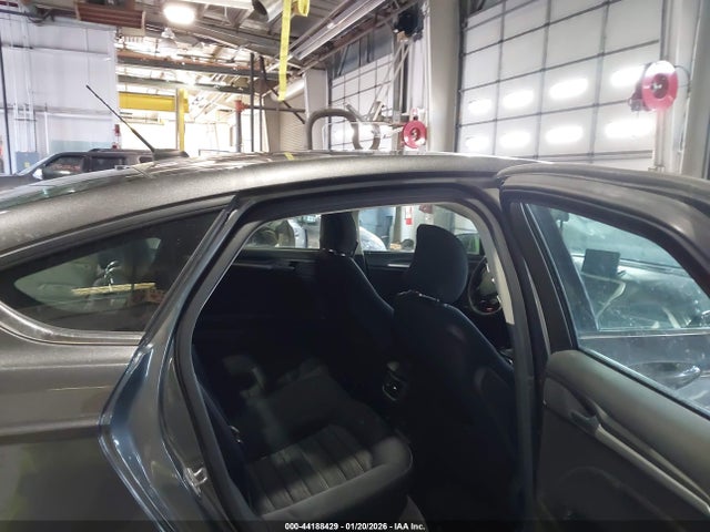 1FA6P0H78G5134877 Ford FUSION SE