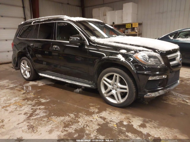 2015 MERCEDES-BENZ GL 550 4JGDF7DE5FA592928