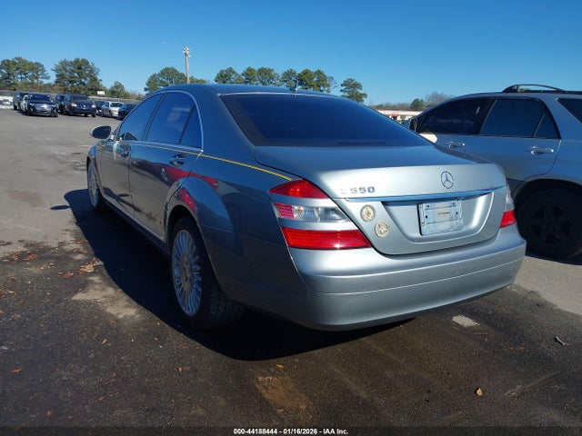 2007 MERCEDES-BENZ S 550 WDDNG71X17A079677 Photo 2