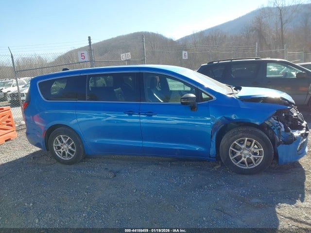 Auction sale of the 2026 Chrysler Pacifica Select, vin: 2C4RC1BGXTR201235, lot number: 44188459